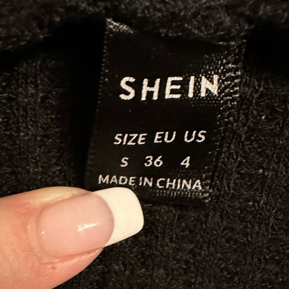 Cardigan - Picture 2 of 3